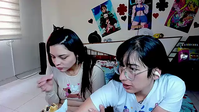 Snapshot of jeyloveebony chatting on 09.16.25 jeyloveebony online show from 09.16.25