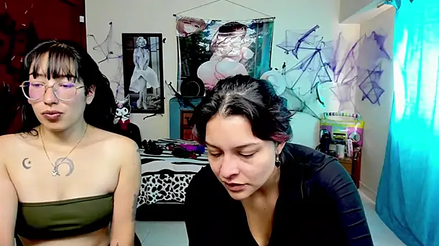 Snapshot of jeyloveebony chatting on 11.04.25 jeyloveebony online show from 11.04.25