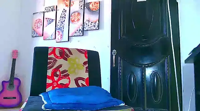 ADAM HOT online show from 02.06.25