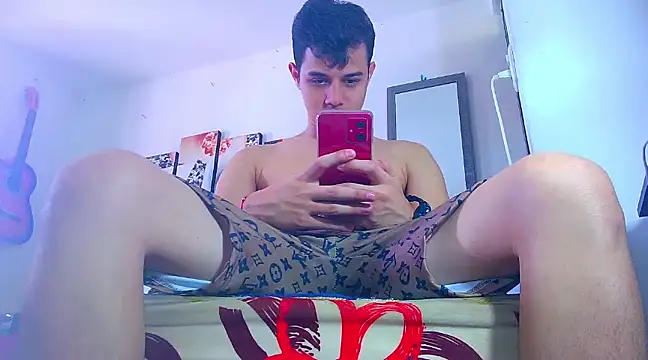 ADAM HOT online show from 02.09.25