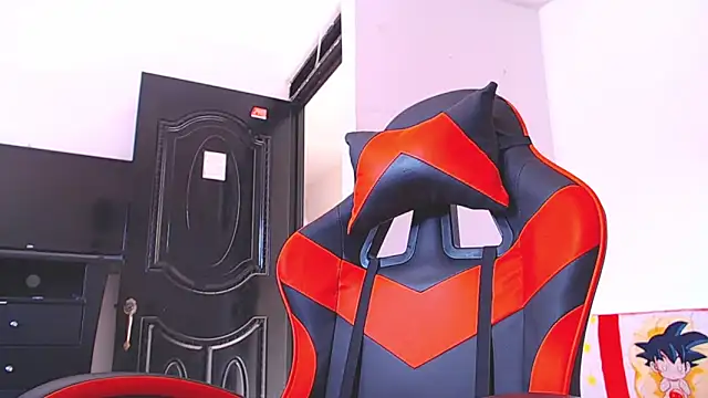 ADAM HOT online show from 12.14.25