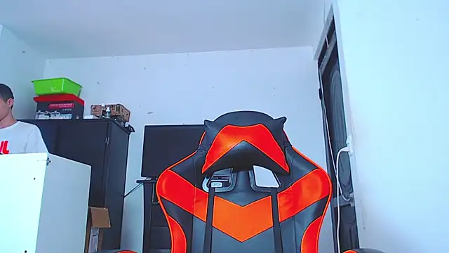 ADAM HOT online show from 01.11.26