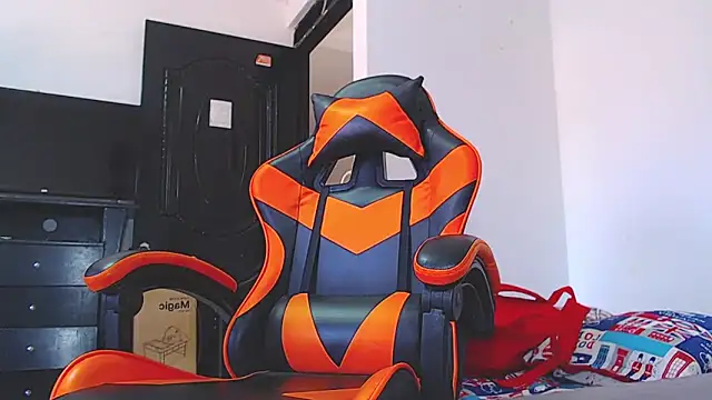 ADAM HOT online show from 02.14.26