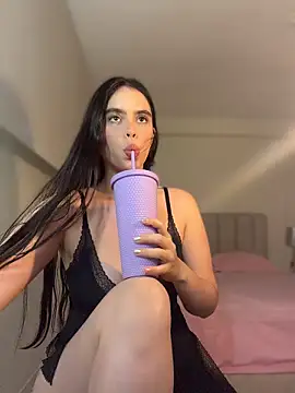 Mavi Coless online show from 06.27.26