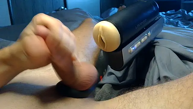 Snapshot of 28cutguy chatting on 01.05.25 28cutguy online show from 01.05.25