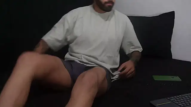 Hendry  online show from 02.07.25