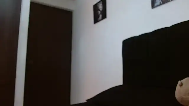 Hendry  online show from 02.23.25