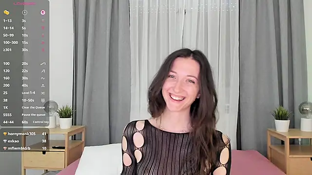 Snapshot of Ketty_Belly chatting on 06.20.26 Ketty Belly online show from 06.20.26