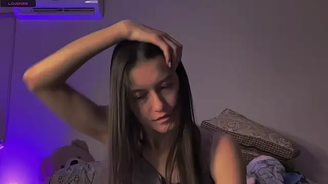 Alice  grace online show from 02.18.25