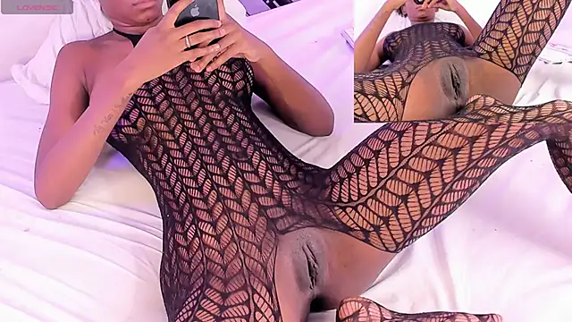 AgathaFoxy online show from 02.07.25