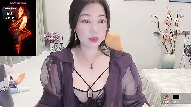 Crystal Wings online show from 09.14.25