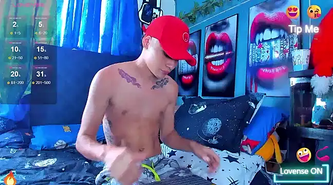 Snapshot of soyander03_ chatting on 03.15.25 soyander03 online show from 03.15.25