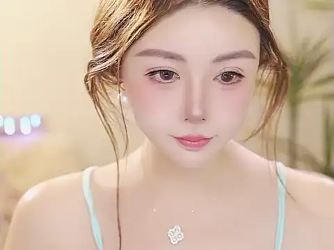Qiaoqiao  online show from 05.15.26