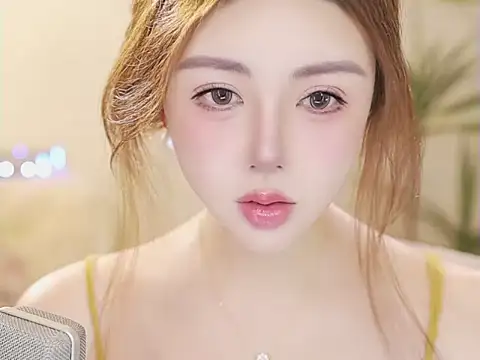 Qiaoqiao  online show from 05.18.26