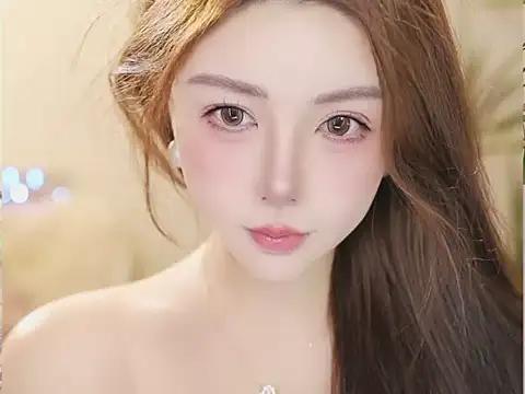 Qiaoqiao  online show from 05.25.26