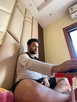 Snapshot of BengaliBabu_Rohan chatting on 12.22.24 BengaliBabu Rohan online show from 12.22.24