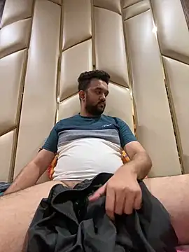 Snapshot of BengaliBabu_Rohan chatting on 12.26.24 BengaliBabu Rohan online show from 12.26.24