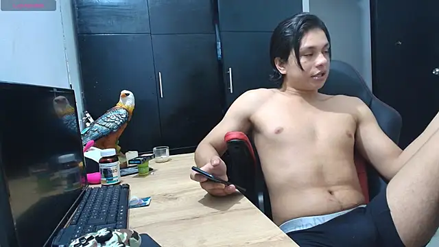 Snapshot of Haruto2001 chatting on 01.09.25 Haruto2001 online show from 01.09.25