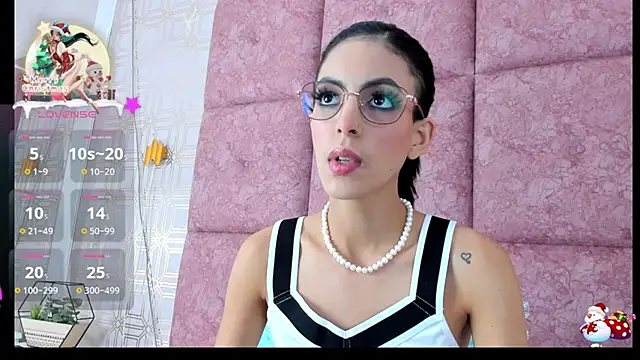 Snapshot of LilitRobins chatting on 01.03.25 LilitRobins online show from 01.03.25