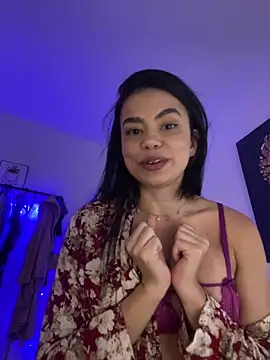 GrlAlice online show from 12.13.24