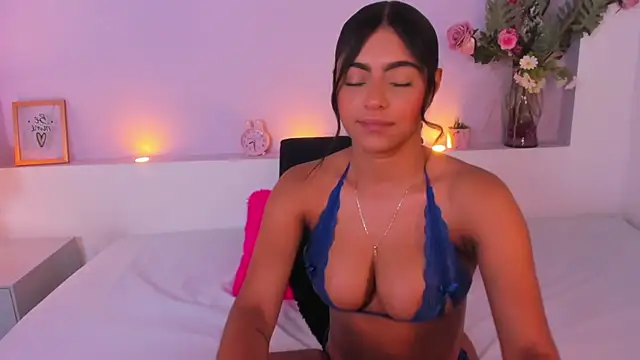 AmyBarton02 online show from 12.16.24