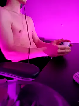 Snapshot of gostos__oo chatting on 11.02.25 gostos oo online show from 11.02.25