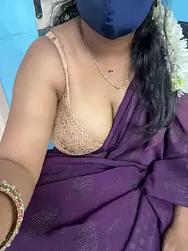 Snapshot of sajeetha chatting on 07.02.26 sajeetha online show from 07.02.26