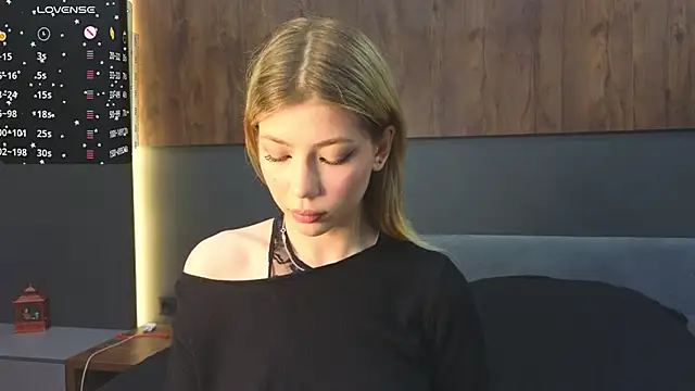 Rainaslater online show from 02.03.25