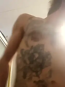 Snapshot of luke_thighwalker2469 chatting on 12.08.24 luke thighwalker2469 online show from 12.08.24