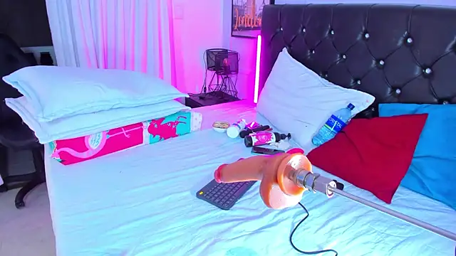 Konny May online show from 02.15.25