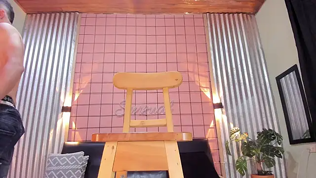 Snapshot of antony_bigdick_ chatting on 03.19.25 antony bigdick online show from 03.19.25