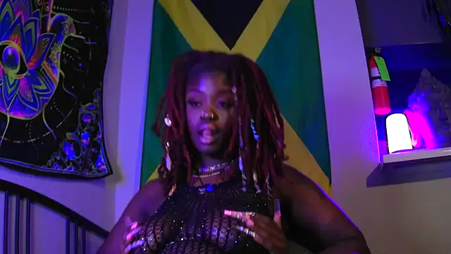 Tatithegoddess online show from 01.05.25