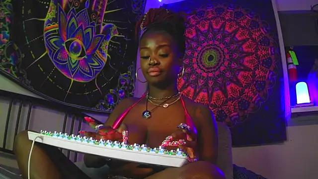 Tatithegoddess online show from 01.29.25