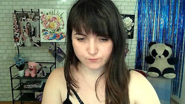 Snapshot of Darina_M_ chatting on 03.06.25 Darina M online show from 03.06.25