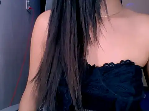 Nicole-wallace online show from 04.08.26