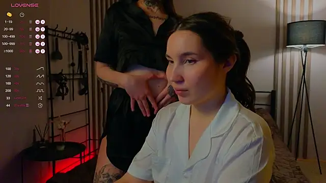 Snapshot of domDani_subMay chatting on 03.02.25 domDani subMay online show from 03.02.25