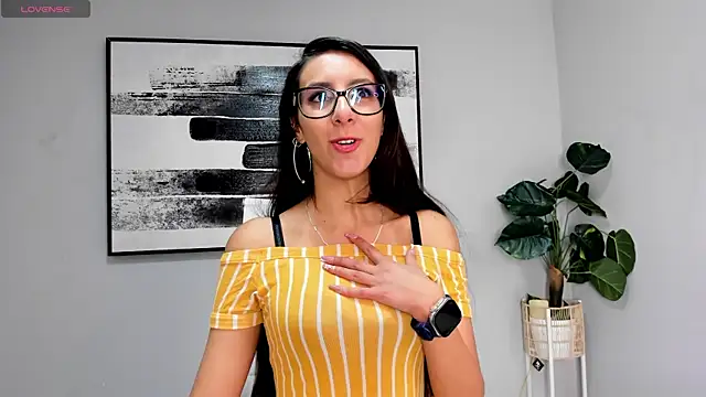 luna willians online show from 03.17.25