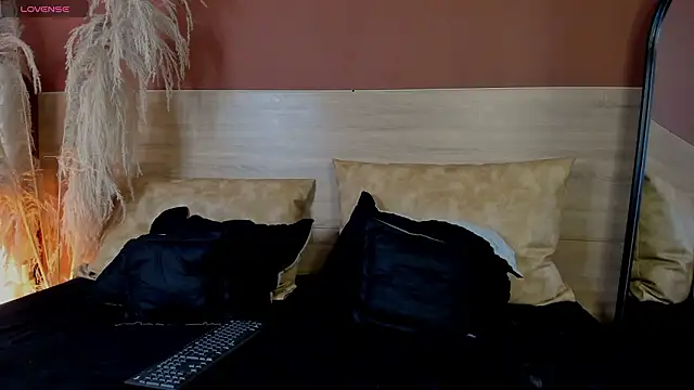 luna willians online show from 02.20.26