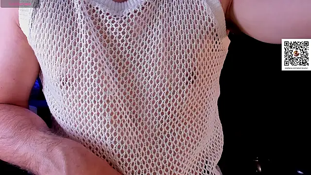 Snapshot of ADAM_BOUTON_ chatting on 02.12.26 ADAM BOUTON online show from 02.12.26