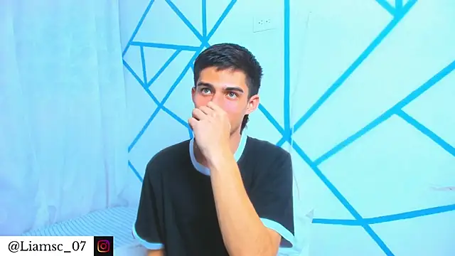 liam scott77 online show from 11.11.25