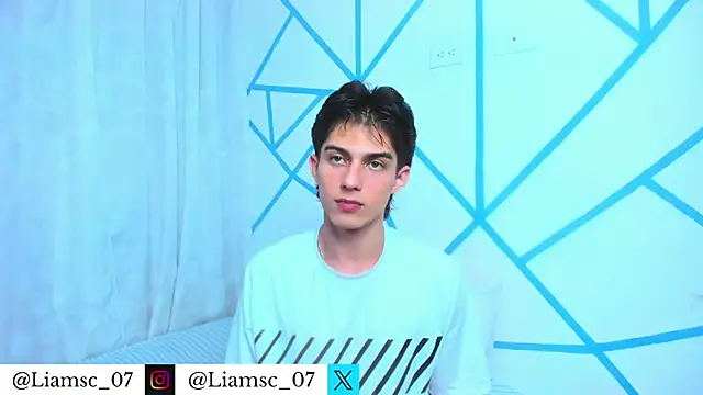 Snapshot of liam_scott77 chatting on 06.09.26 liam scott77 online show from 06.09.26