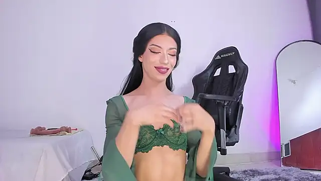 Snapshot of selena_robertss_ chatting on 02.08.26 selena robertss online show from 02.08.26