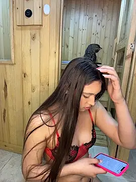 Barbielatinas online show from 04.14.26