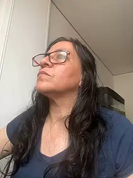 Freya Artemisa online show from 01.08.25