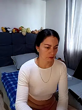 renata hot1 online show from 04.04.26