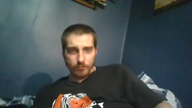 Snapshot of SickHandbell chatting on 05.09.26 SickHandbell online show from 05.09.26