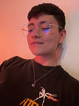 Ashley Chriss online show from 12.29.24