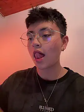 Ashley Chriss online show from 12.30.24