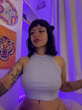 Ashley Chriss online show from 03.15.25