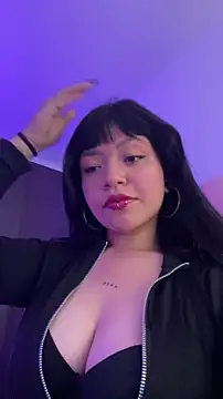 Ashley Chriss online show from 01.17.26